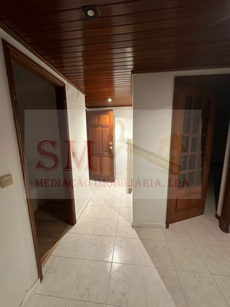 Apartamento T1 para Arrendamento em Cacém e São Marcos Foto 16