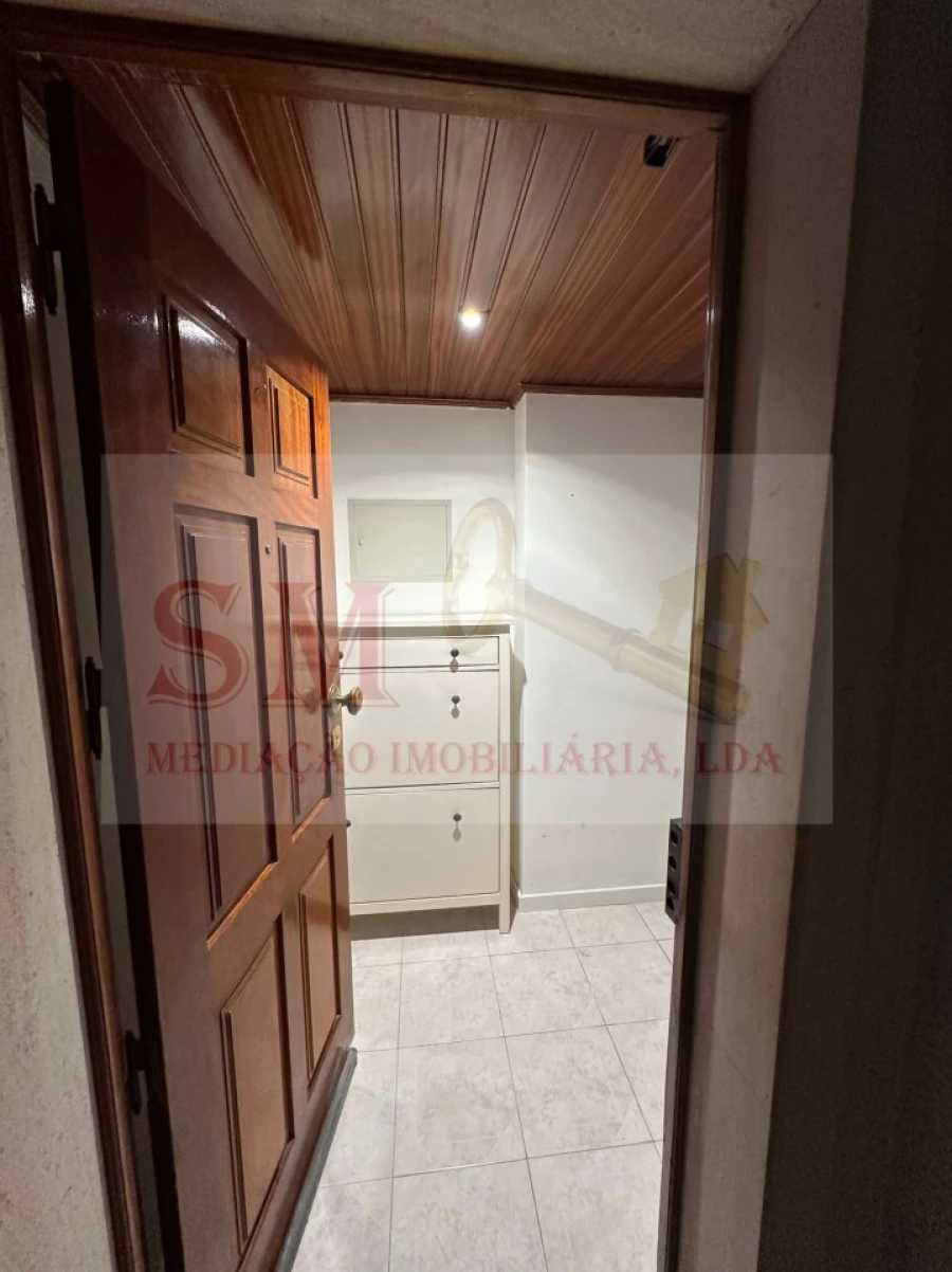 Apartamento T1 para Arrendamento em Cacém e São Marcos Foto 17