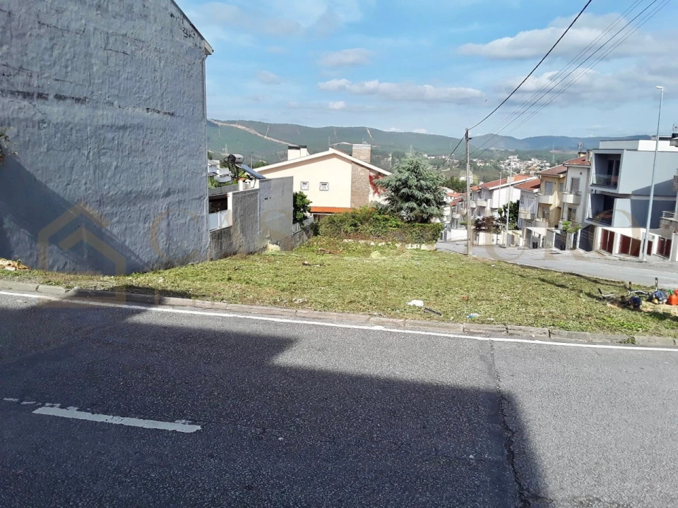 Terreno para Venda em Gondomar (São Cosme), Valbom e Jovim Foto 3