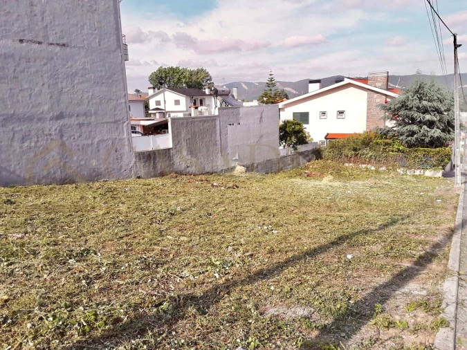 Terreno para Venda em Gondomar (São Cosme), Valbom e Jovim Foto 4