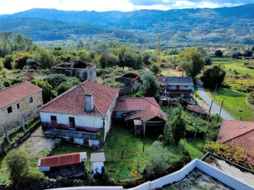 Moradia T3 para Venda em Vilela, São Cosme e São Damião e Sá