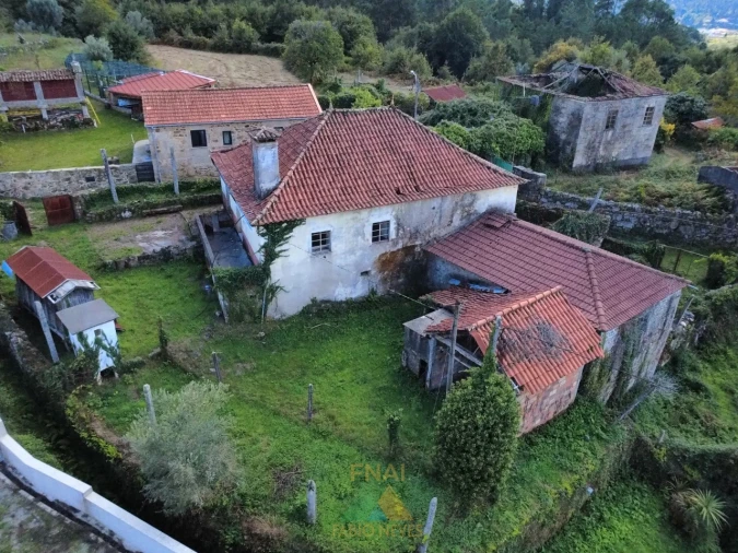 Moradia T3 para Venda em Vilela, São Cosme e São Damião e Sá Foto 3