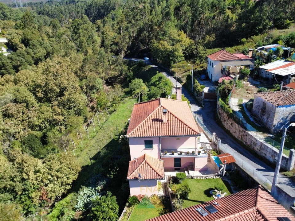 Moradia T4 para Venda em Vilela, São Cosme e São Damião e Sá Foto 30