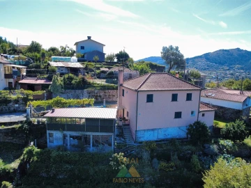Moradia T4 para Venda em Vilela, São Cosme e São Damião e Sá