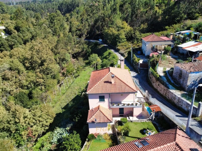 Moradia T4 para Venda em Vilela, São Cosme e São Damião e Sá Foto 30