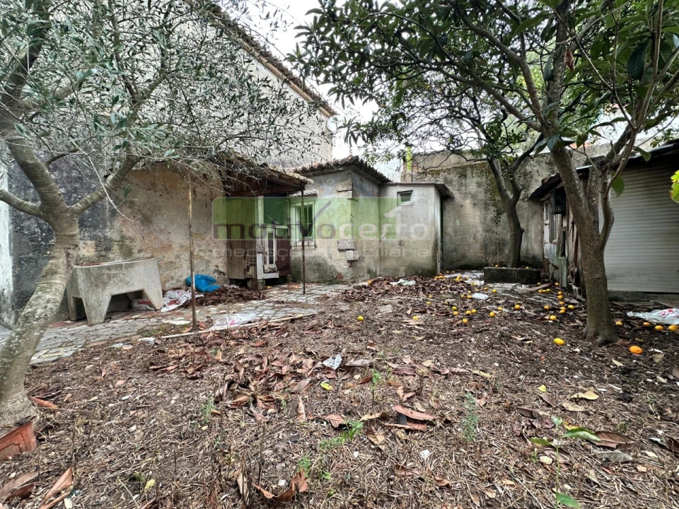 Moradia T2 para Venda em Rio de Mouro Foto 13