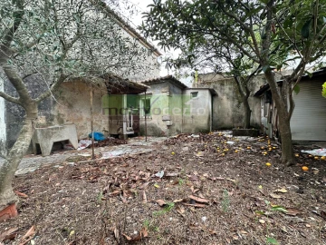 Moradia T2 para Venda em Rio de Mouro