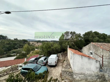 Moradia T2 para Venda em Rio de Mouro