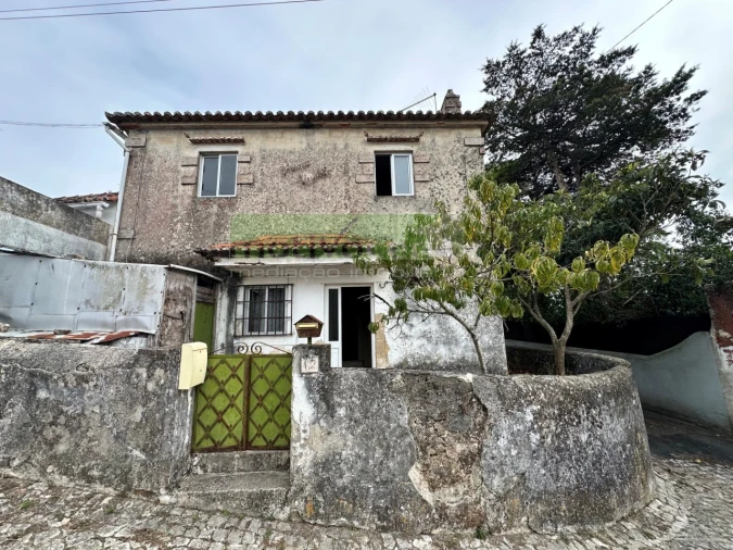 Moradia T2 para Venda em Rio de Mouro Foto 5
