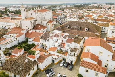 Moradia T3 para Venda em Évora (São Mamede, Sé, São Pedro e Santo Antão)
