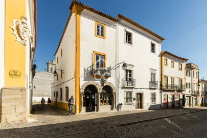 Moradia T3 para Venda em Évora (São Mamede, Sé, São Pedro e Santo Antão)