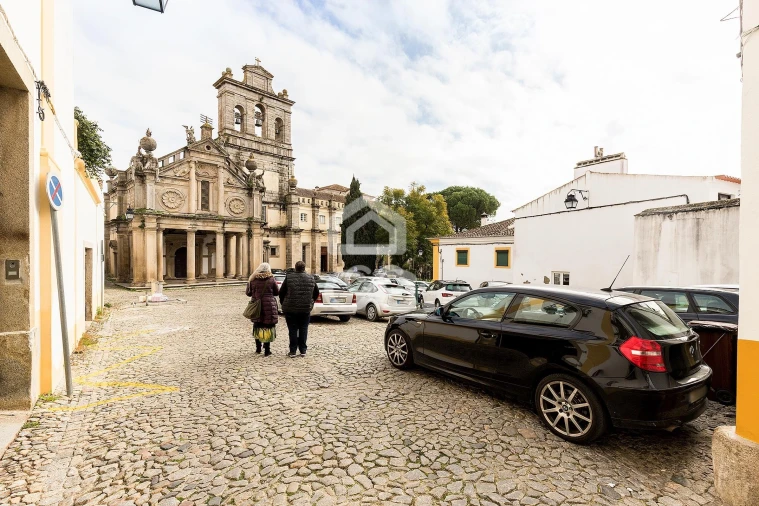Moradia T3 para Venda em Évora (São Mamede, Sé, São Pedro e Santo Antão) Foto 29