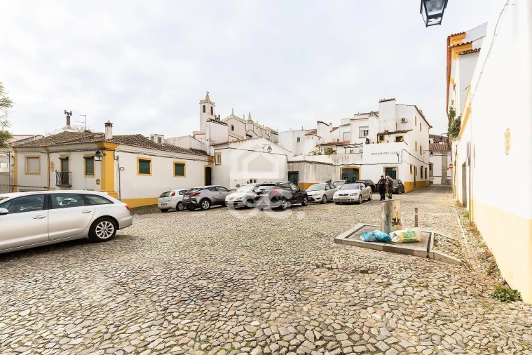 Moradia T3 para Venda em Évora (São Mamede, Sé, São Pedro e Santo Antão) Foto 33