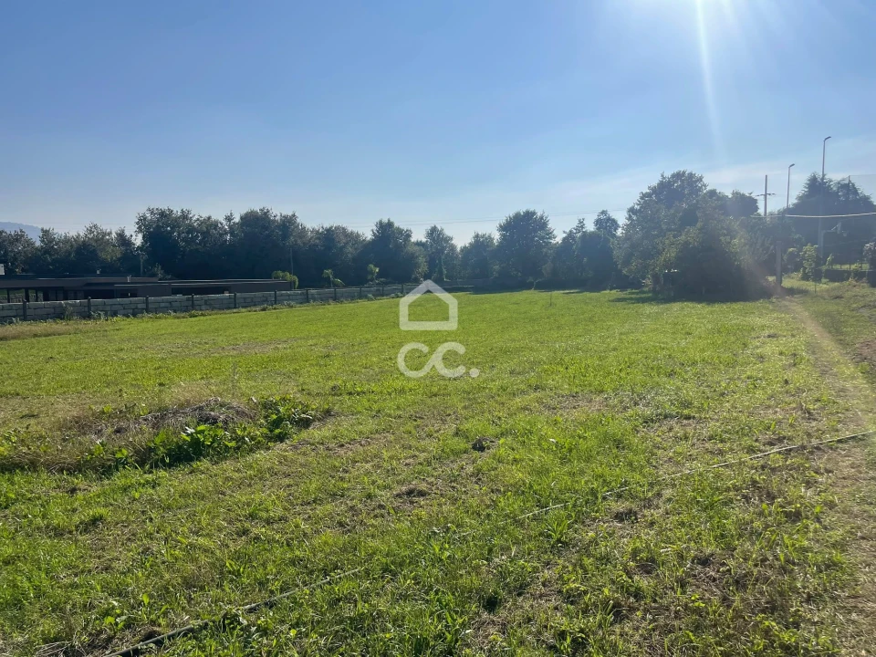 Terreno para Venda em Areias, Sequeirô, Lama e Palmeira Foto 17