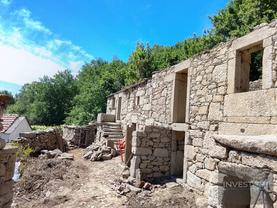 Terreno para Venda em Covas Foto 3
