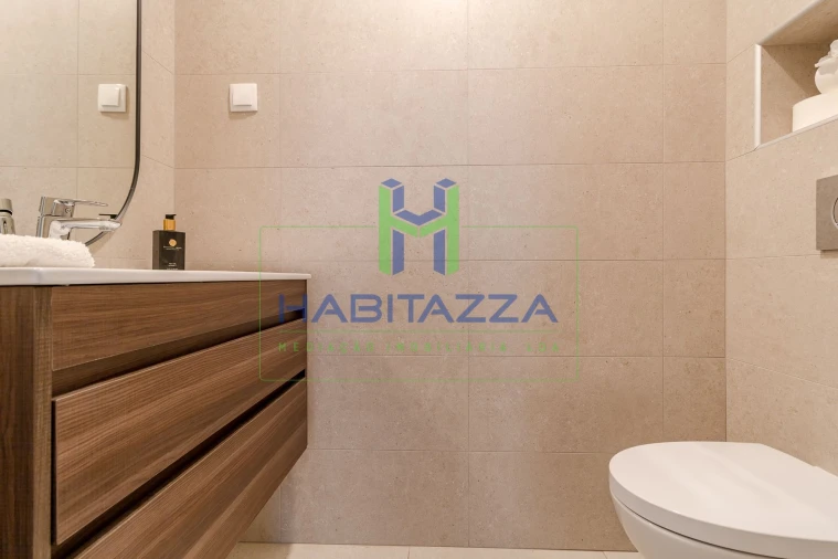 Apartamento T3 para Arrendamento em Lagos (São Sebastião e Santa Maria) Foto 12