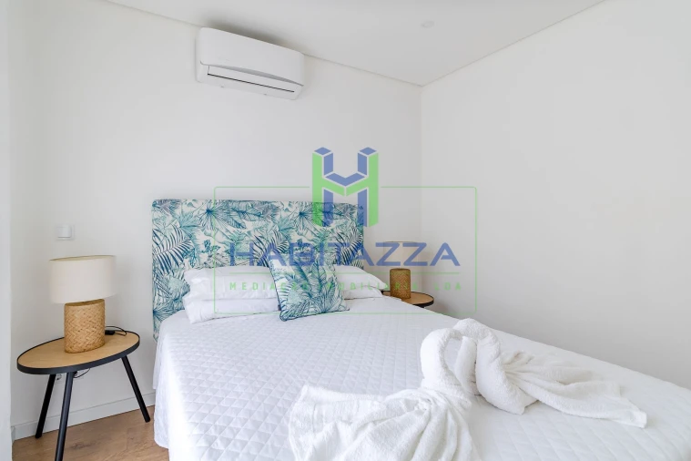 Apartamento T3 para Arrendamento em Lagos (São Sebastião e Santa Maria) Foto 16