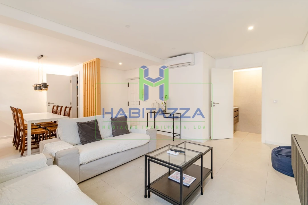 Apartamento T3 para Arrendamento em Lagos (São Sebastião e Santa Maria) Foto 11