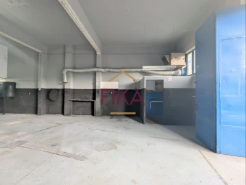 Negócio para Arrendamento em Almada, Cova da Piedade, Pragal e Cacilhas