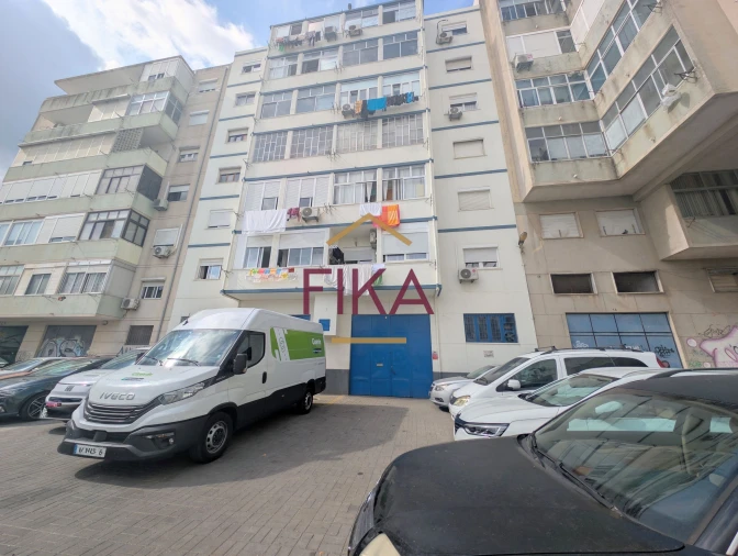 Negócio para Arrendamento em Almada, Cova da Piedade, Pragal e Cacilhas Foto 20