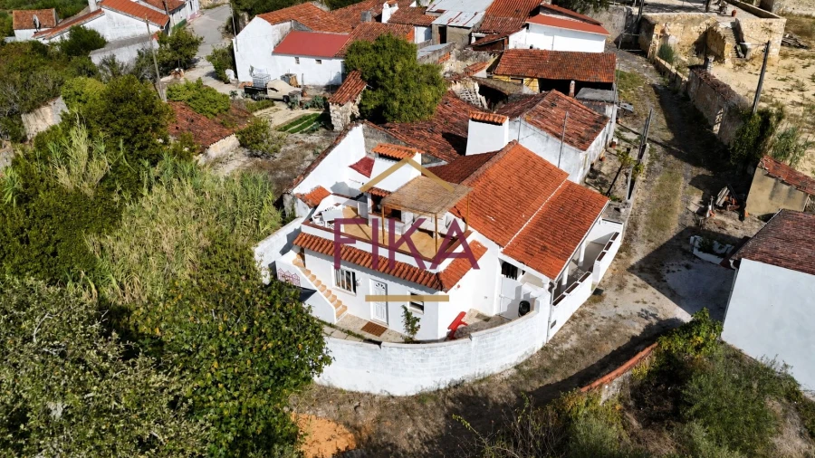 Moradia T2 para Venda em Achete, Azoia de Baixo e Póvoa de Santarém