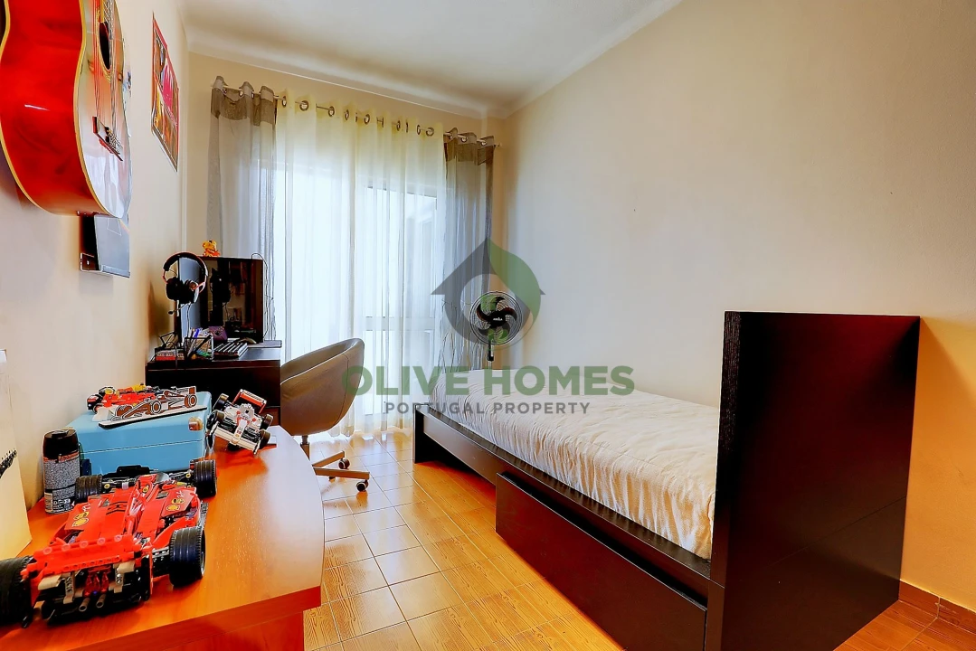 Apartamento T2 para Venda em Quarteira Foto 15