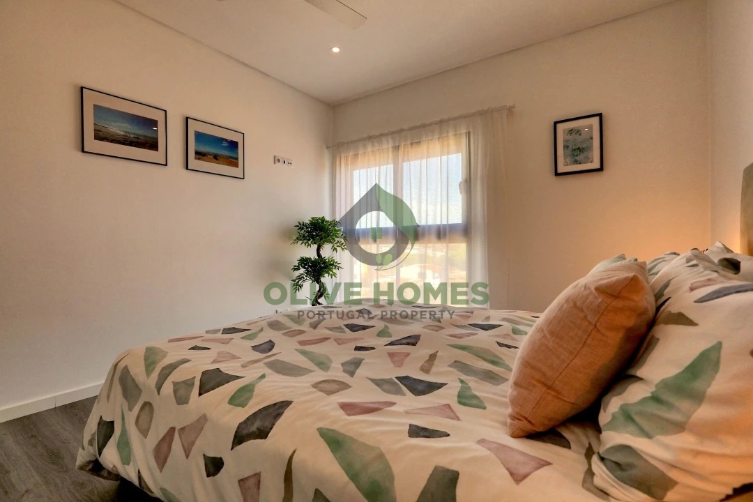 Apartamento T3 para Venda em Quarteira Foto 24