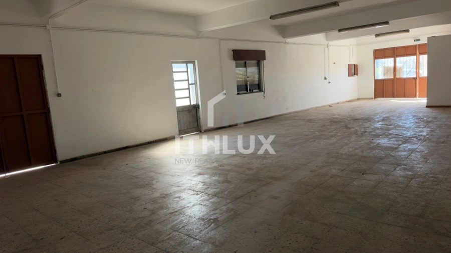 Armazém para Venda em Pechão Foto 13