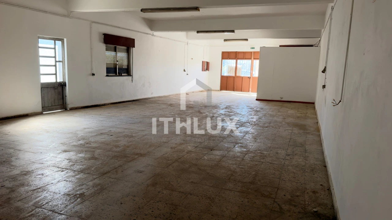 Armazém para Venda em Pechão Foto 14