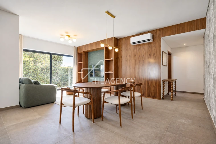 Apartamento T2 para Venda em Quarteira Foto 2