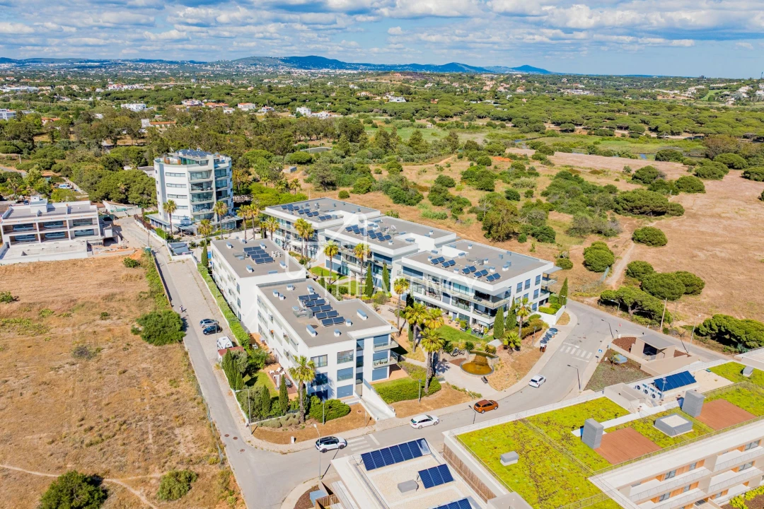 Apartamento T2 para Venda em Quarteira Foto 26