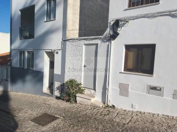 Moradia para Venda em Lagos (São Sebastião e Santa Maria)