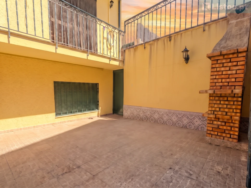 Moradia T3 para Venda em Fânzeres e São Pedro da Cova Foto 14