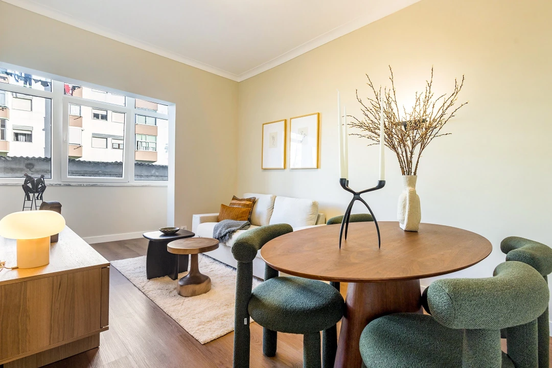 Apartamento T2 para Venda em Algueirão-Mem Martins Foto 4
