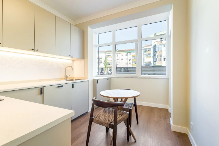 Apartamento T2 para Venda em Algueirão-Mem Martins Foto 6