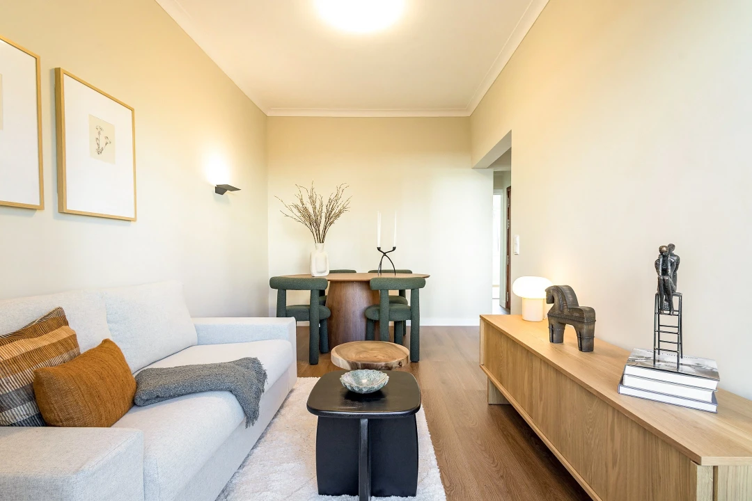 Apartamento T2 para Venda em Algueirão-Mem Martins Foto 2