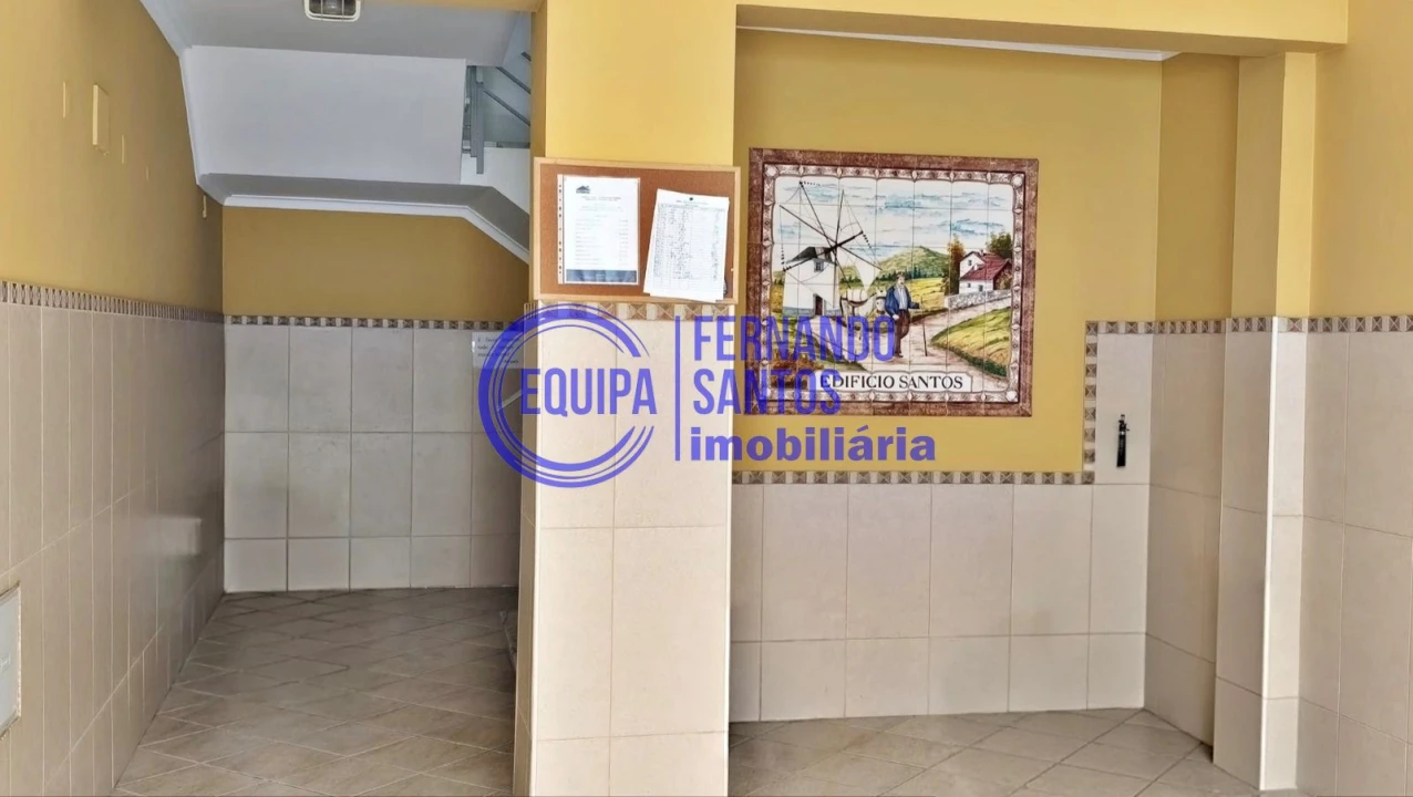 Apartamento T2 para Venda em Armação de Pera Foto 3