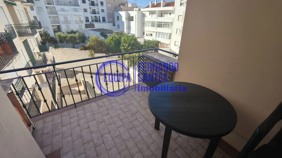 Apartamento T1 para Venda em Armação de Pera Foto 4