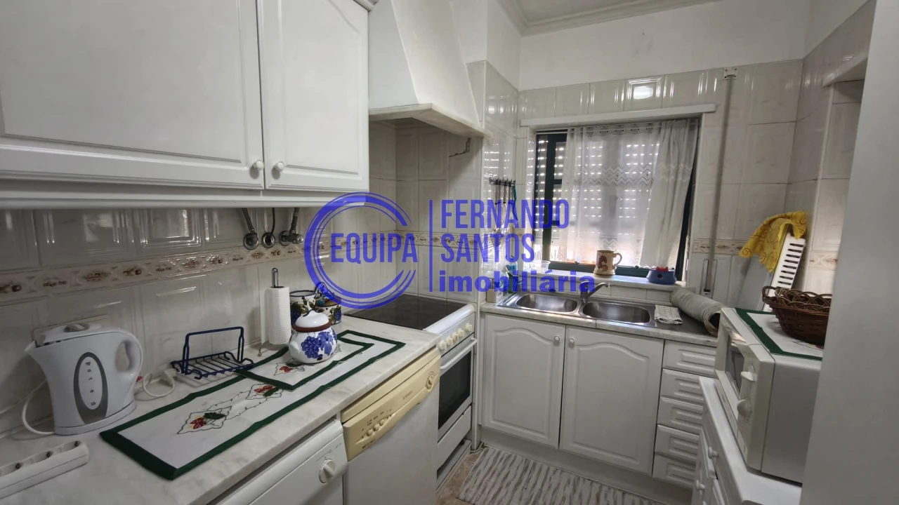 Apartamento T1 para Venda em Armação de Pera Foto 3