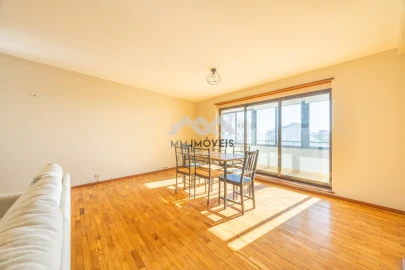 Apartamento T3 para Venda em Paranhos