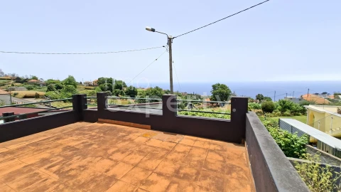 Moradia T3 para Venda em Fajã da Ovelha