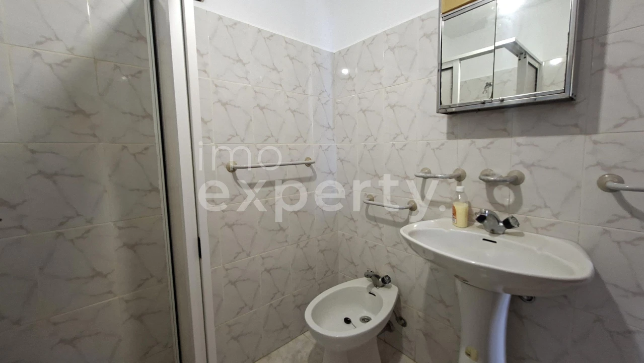 Moradia T3 para Venda em Fajã da Ovelha Foto 14