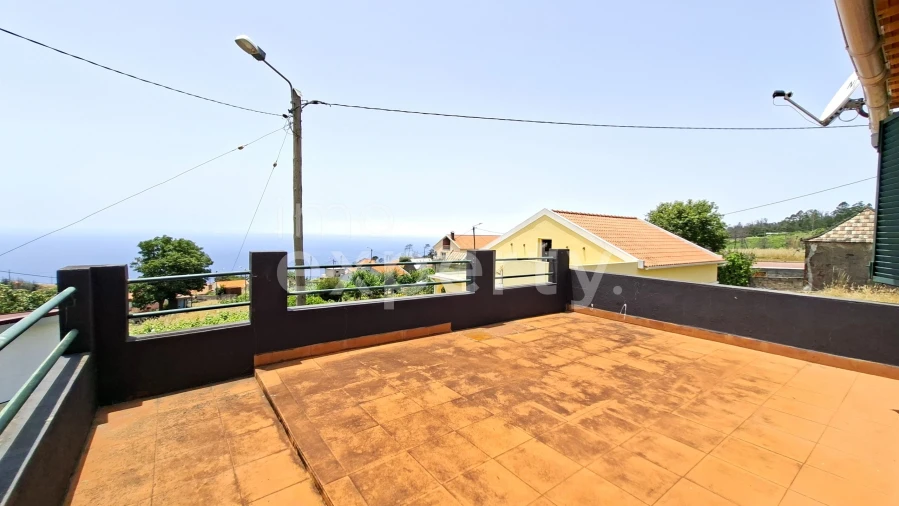 Moradia T3 para Venda em Fajã da Ovelha Foto 26