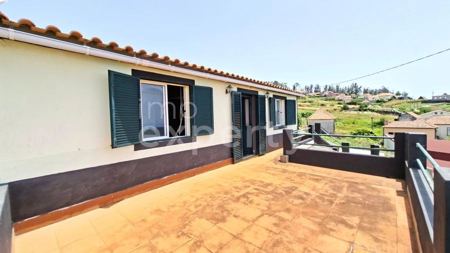 Moradia T3 para Venda em Fajã da Ovelha Foto 23