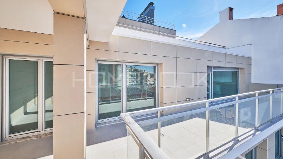 Apartamento T1 para Arrendamento em Venteira
