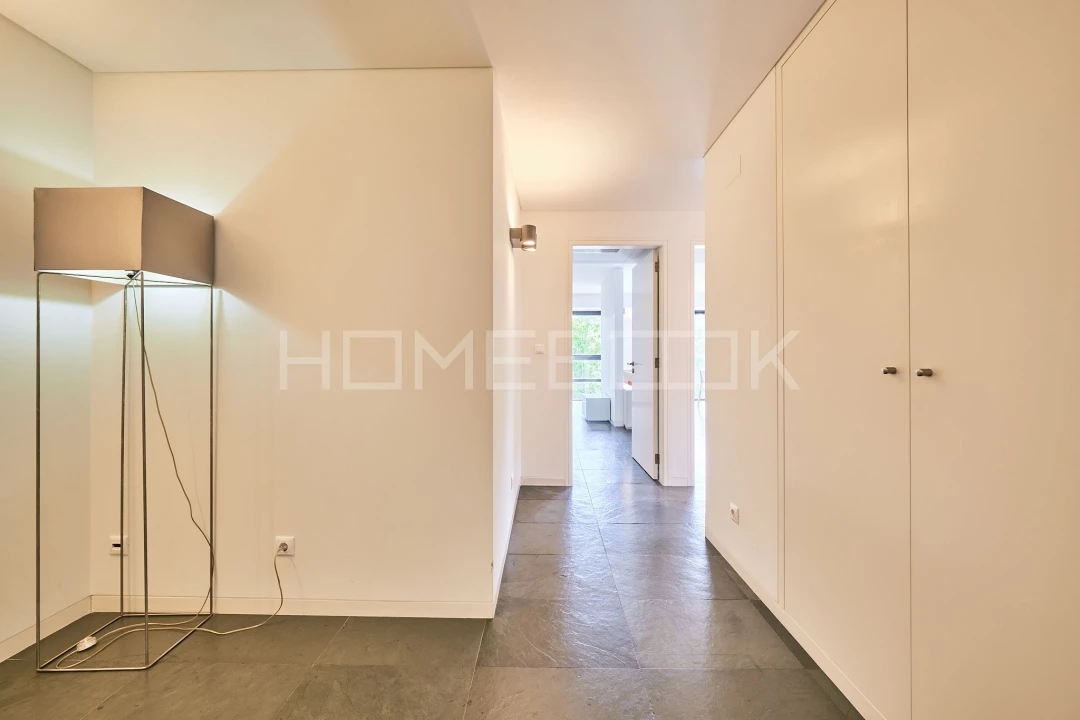 Apartamento T1 para Venda em Carvalhal Foto 2