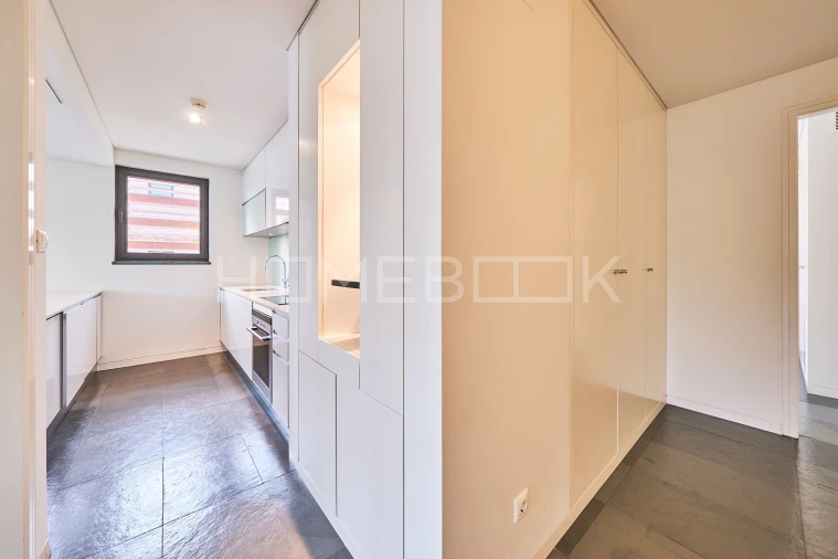 Apartamento T1 para Venda em Carvalhal Foto 3