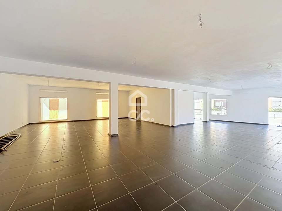 Negócio para Arrendamento em Santa Maria Maior Foto 5