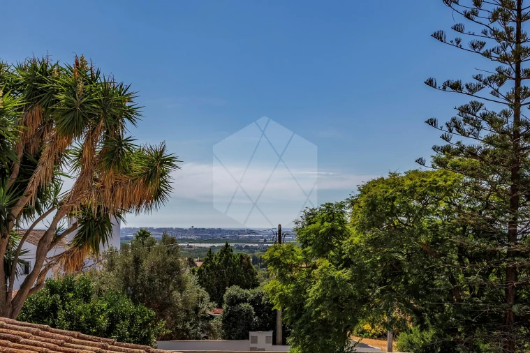 Moradia para Venda em Santa Barbara de Nexe Foto 41