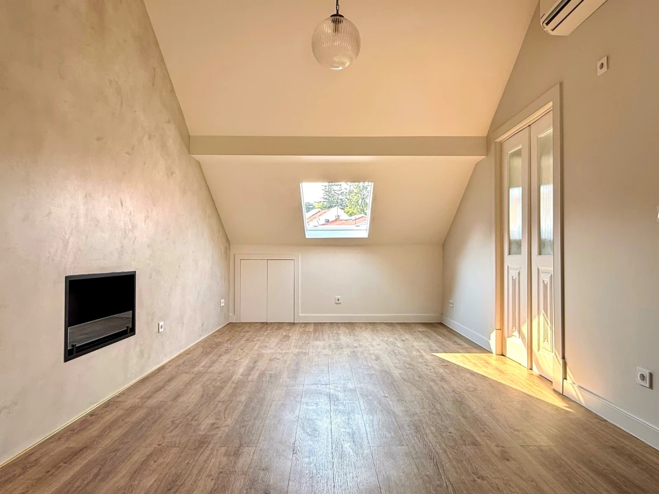 Apartamento T2 para Venda em Santo António Foto 15